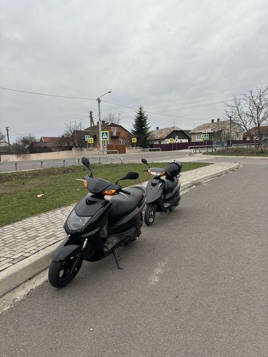 Скутер Yamaha sygnys 125