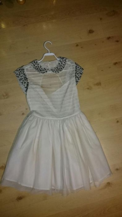 Piękna sukienka Asos 36