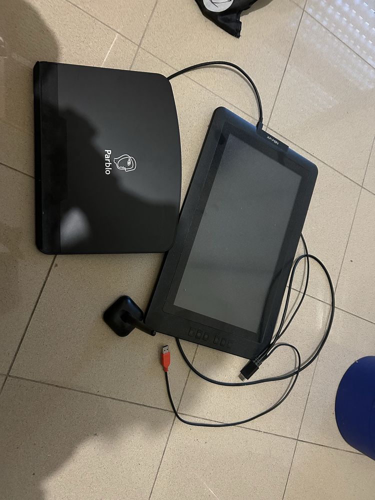 Tablet desenho XPPen 15.6 (sem caixa) (muito pouco uso)