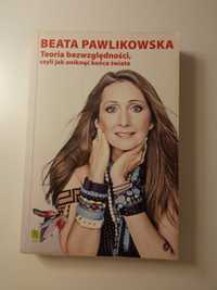 Beata Pawlikowska, Teoria bezwzględności