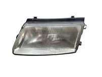 VW Volkswagen Passat B5 Lampa Lewy Przód Lewa Przednia LP