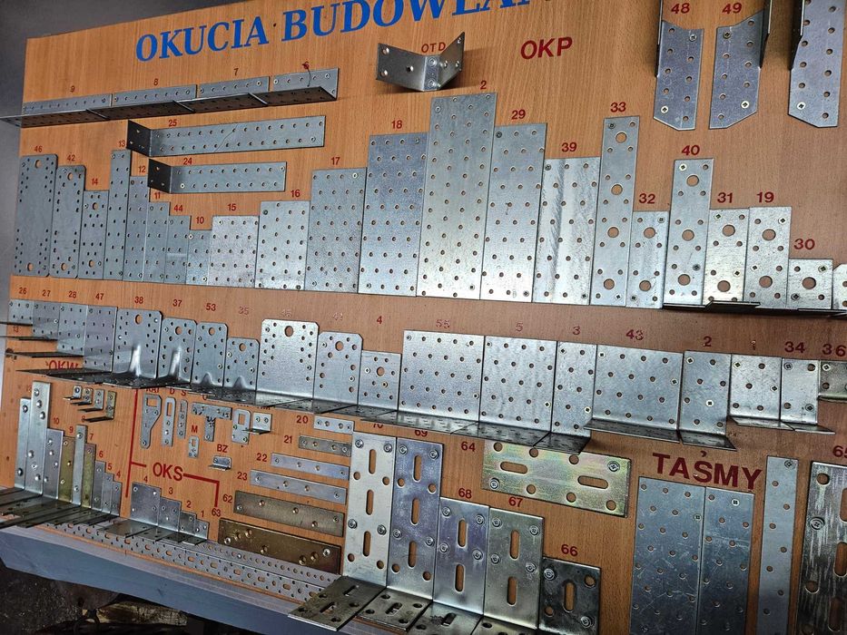 Okucia budowlane stalowe, kątowniki, płaskowniki .
