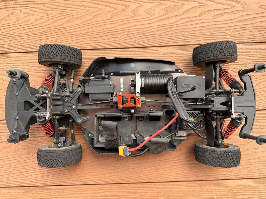 Model RC HPI Racing WR8 Flux Subaru Impreza, 1:8, RtR z pakietem