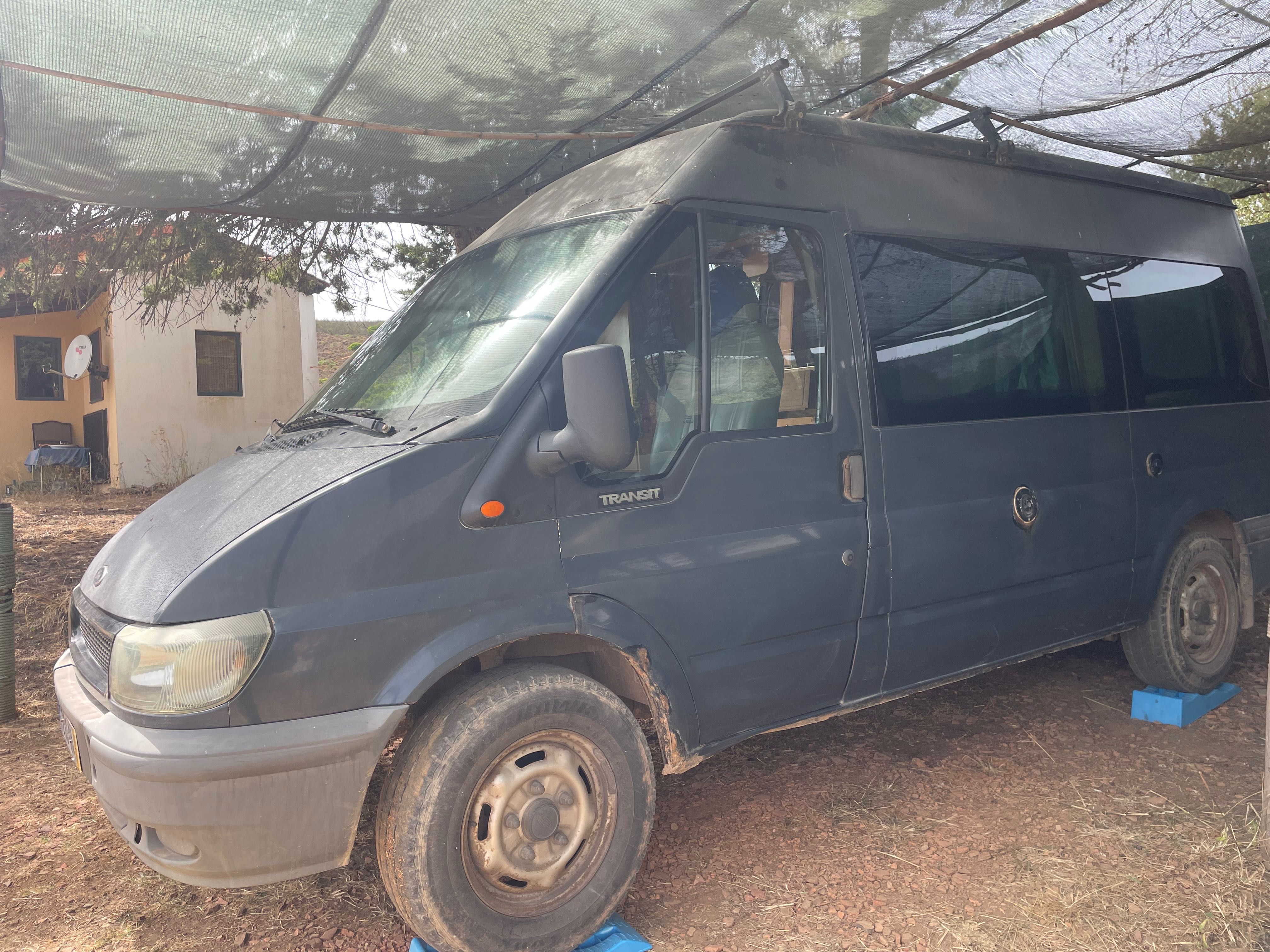 Peças Ford Transit 2000