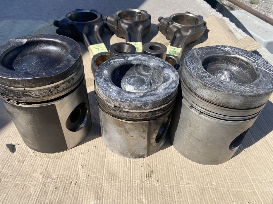 Поршень , шатун -Скания к 113