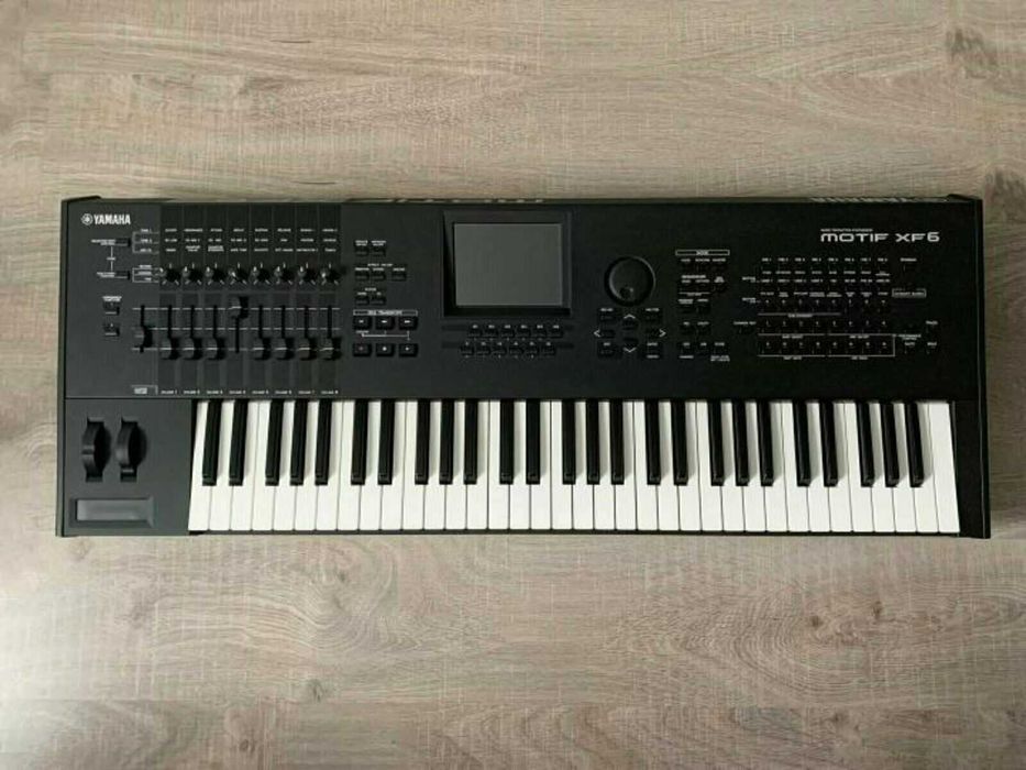 YAMAHA MOTIF XF6 syntezator muzyka instrument keyboard