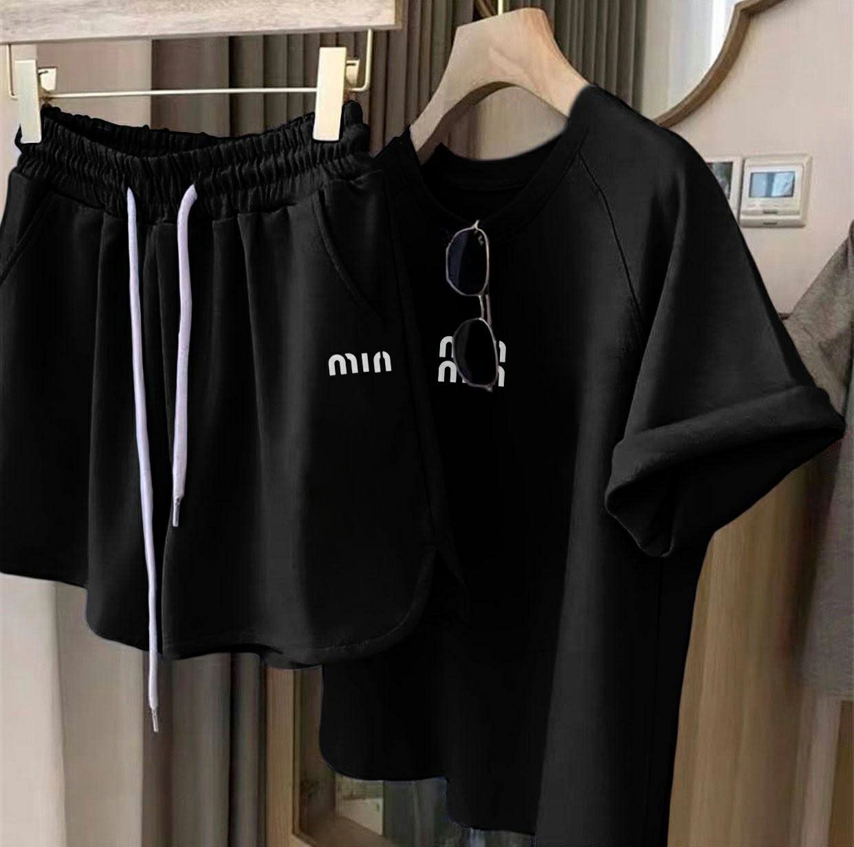 Літній костюм футболка плюс шорти Miu miu