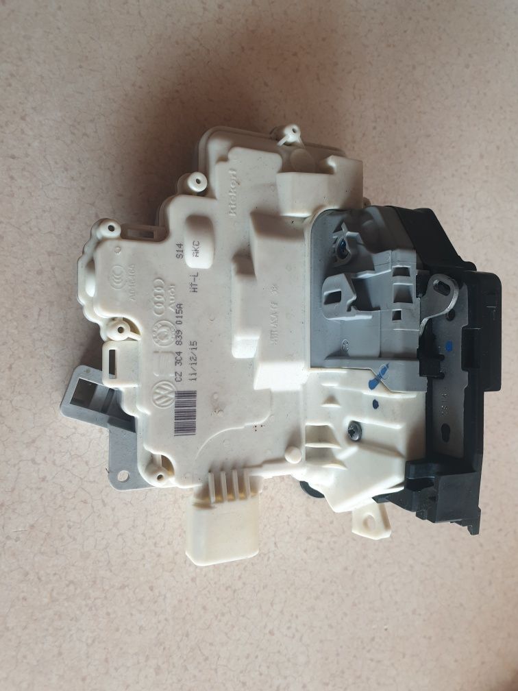 Zamek vw passat b6