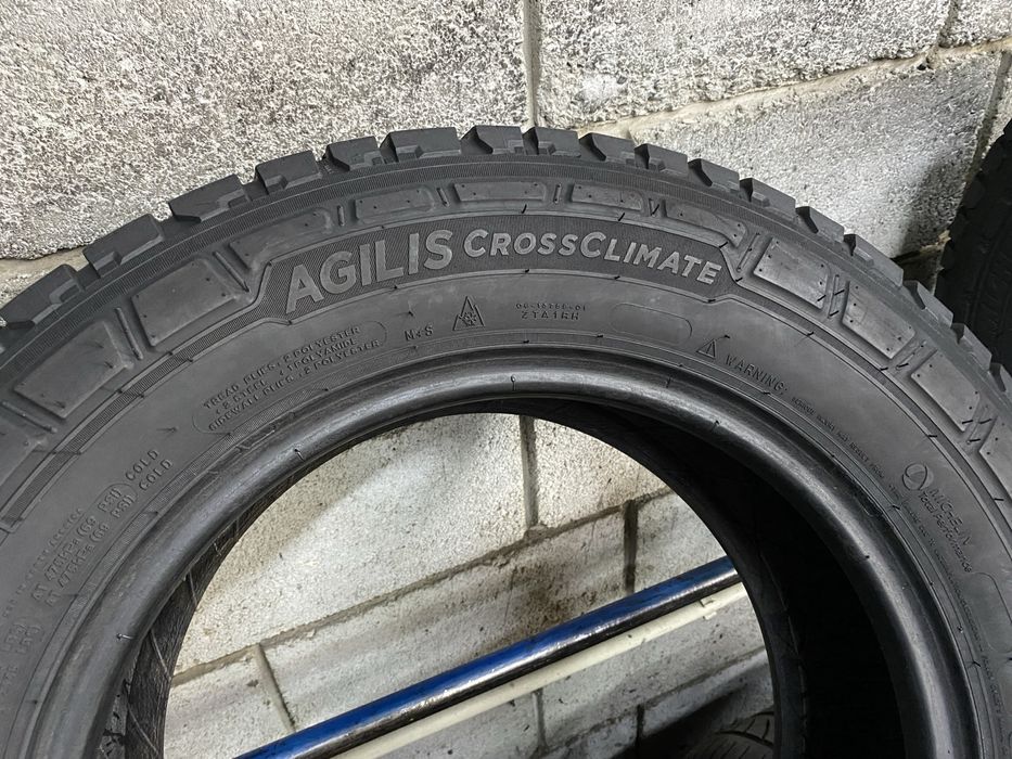 Всесезонні шини 225/65 R16C MICHELIN
