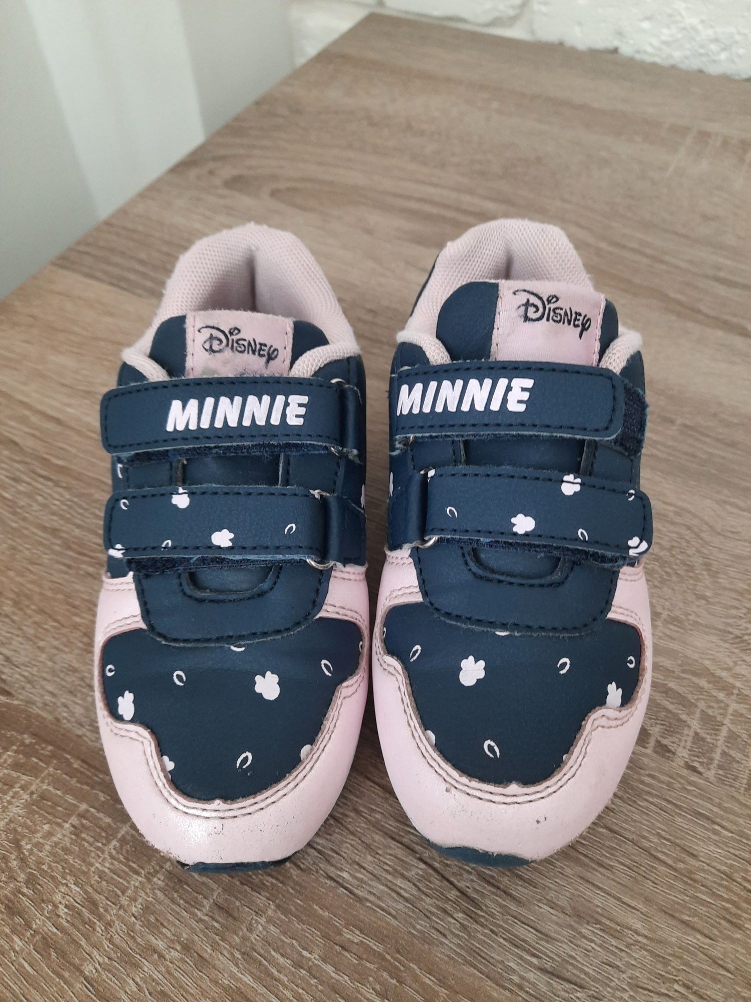 Adidasy Disney Minnie r. 29, wkładka 18cm