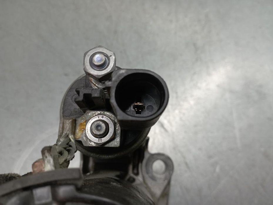 Motor de arranque VOLKSWAGEN Polo (6R, 6C)