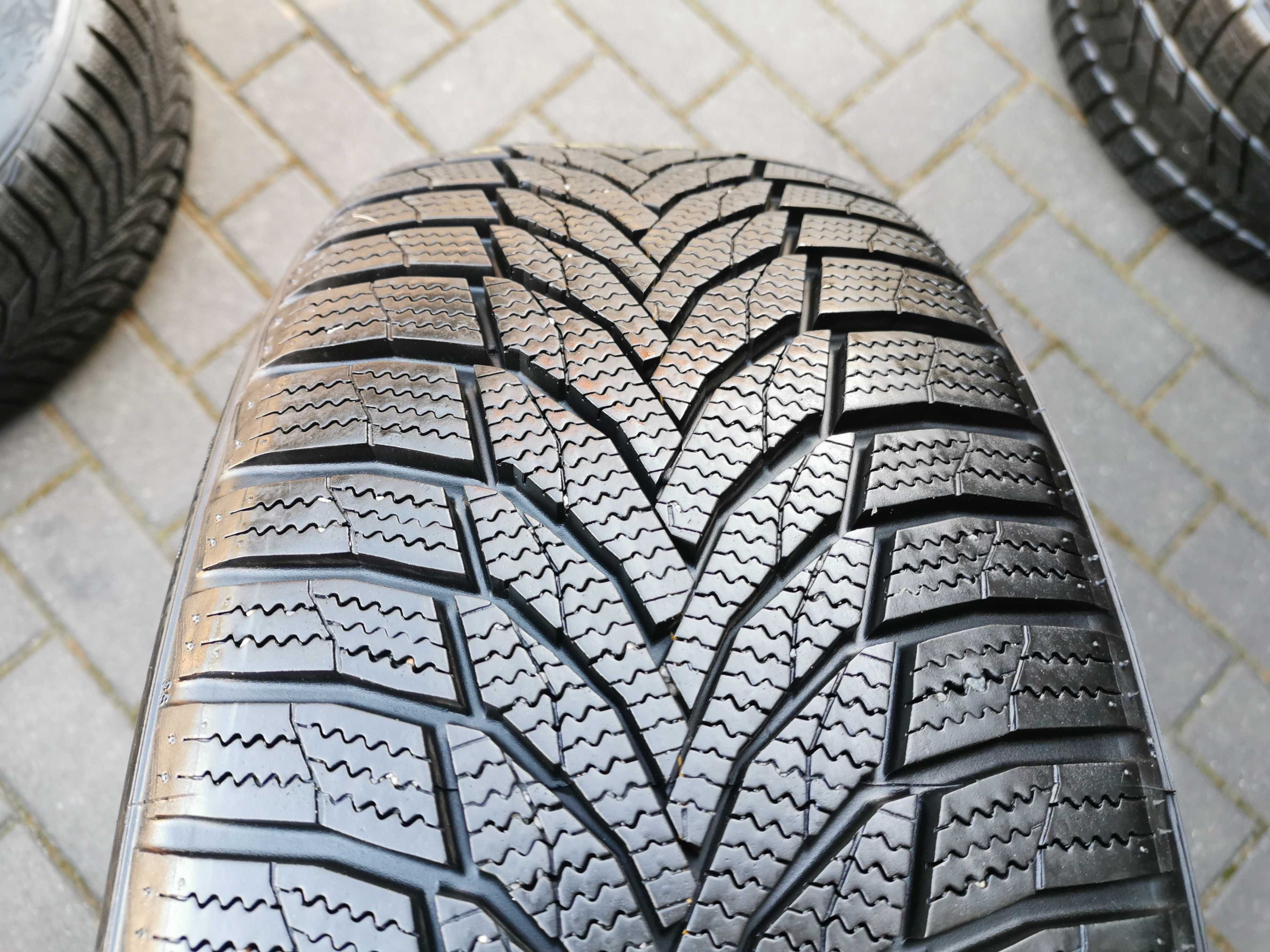 225/55 97H R17 NEXEN WU7 7.5mm 2022r Zimowe Opony 4szt Ładne