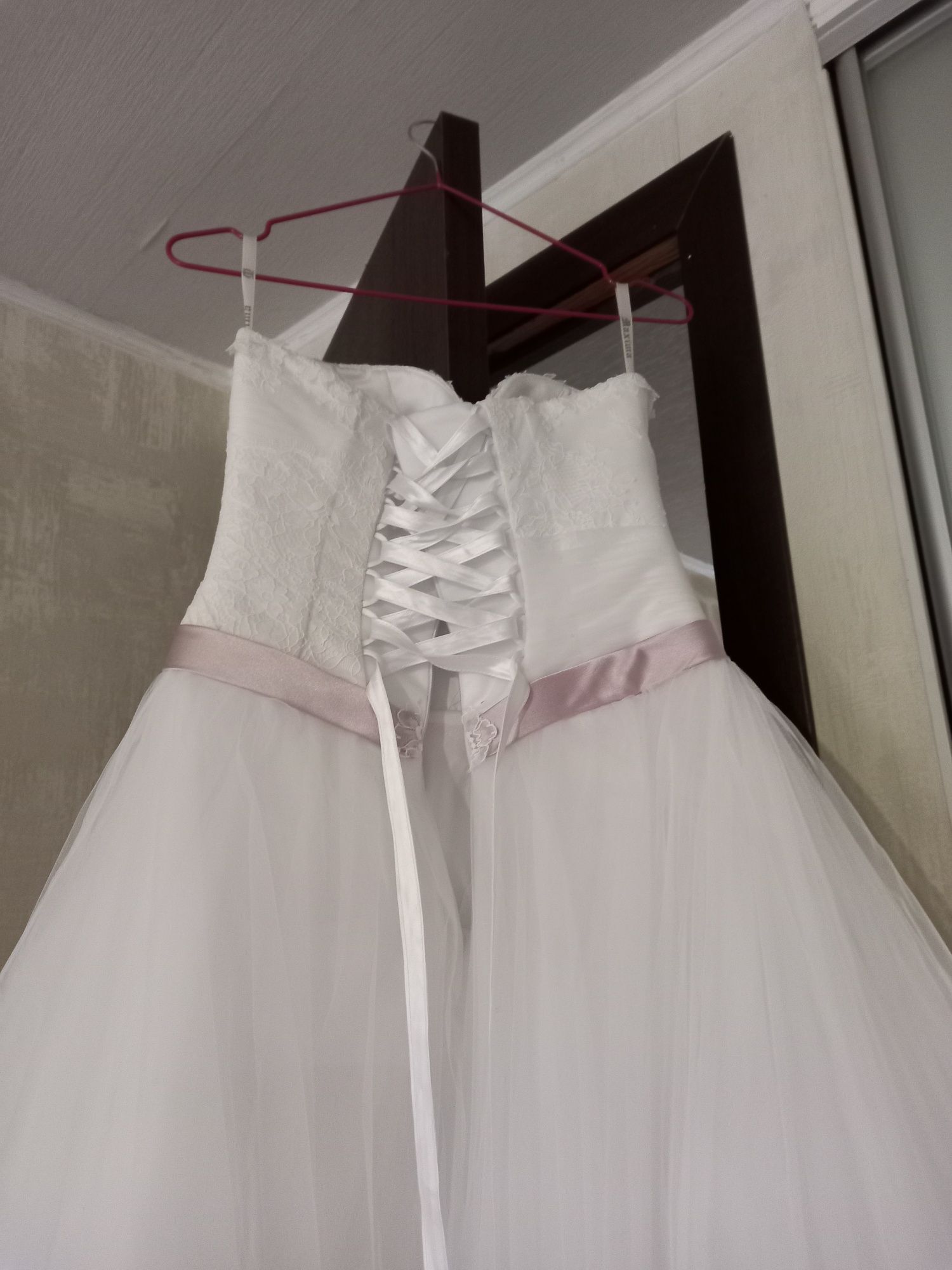 Свадебное платье,Весільна сукня
