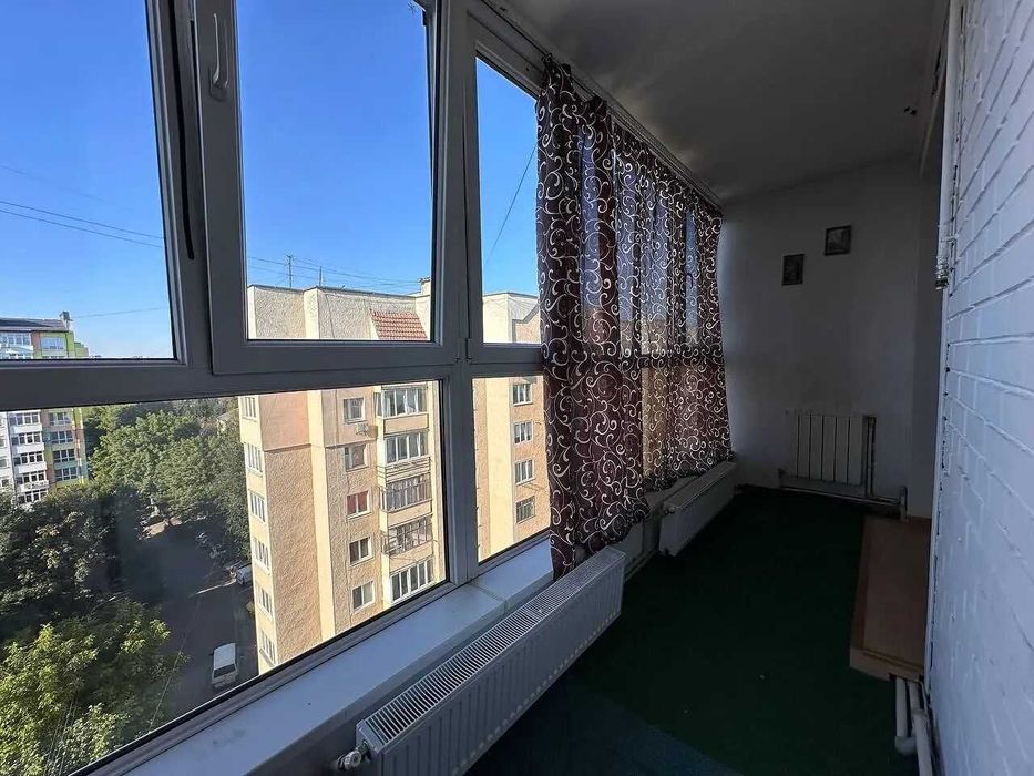 Цікава!! 3-кім квартира жилий стан всього за 764$ за м2