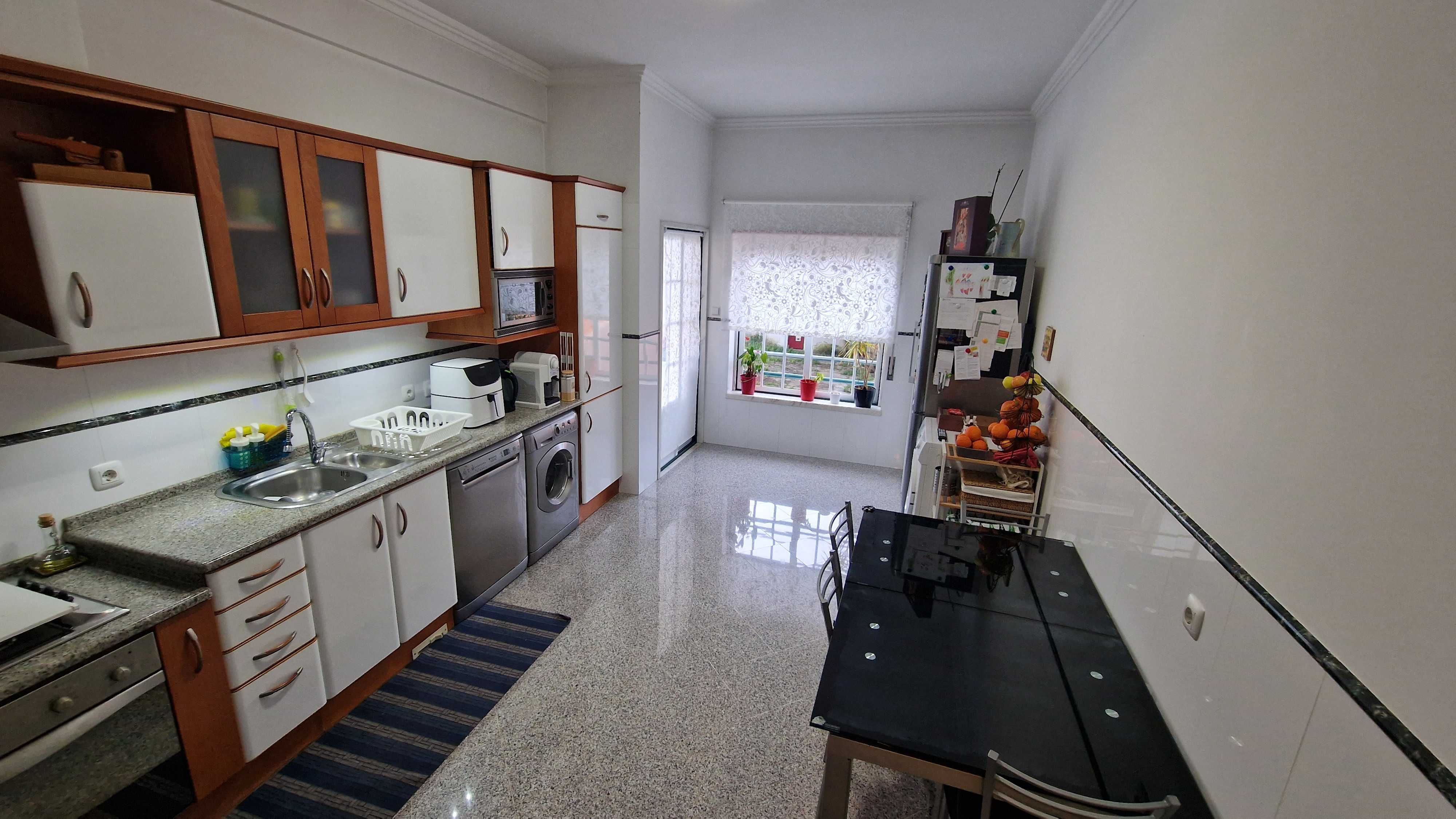 Apartamento T3 à venda em Malveira e São Miguel de Alcainça