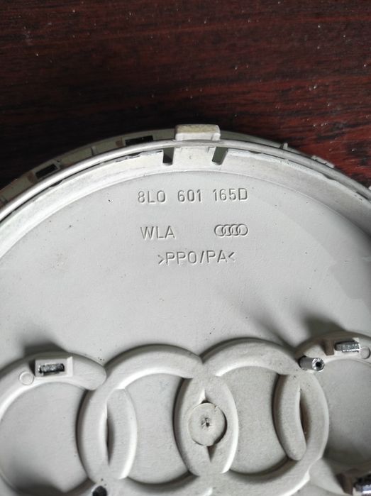 Колпак ковпак заглушка на диск ауді 8LO601165D
