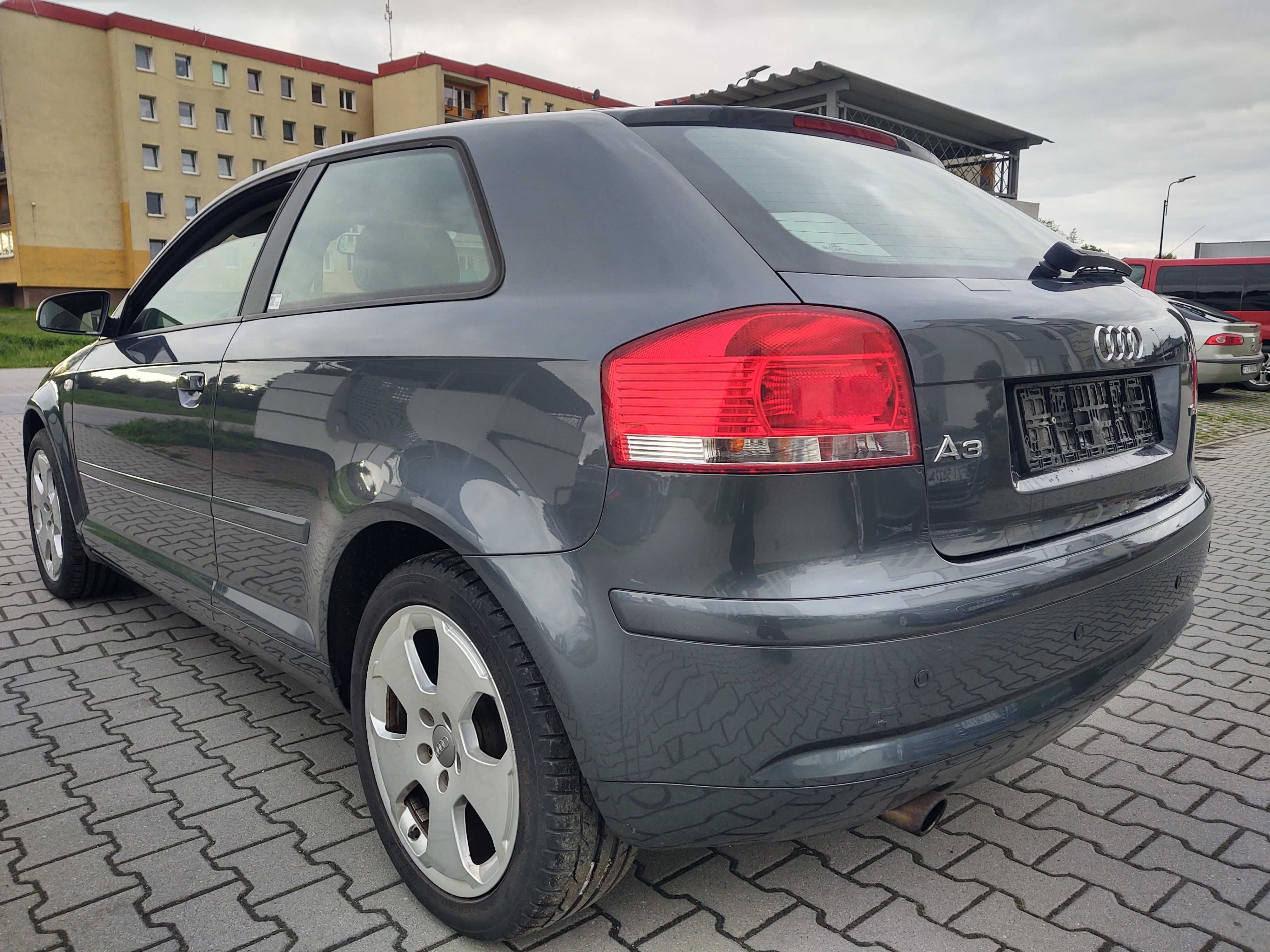 audi a3 2007r 1.6mpi 102KM alkantara tylko 185 tyś km serwis w audi