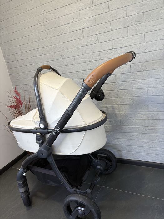 Коляска Egg2 в 1 з автолюлькою Swandoo