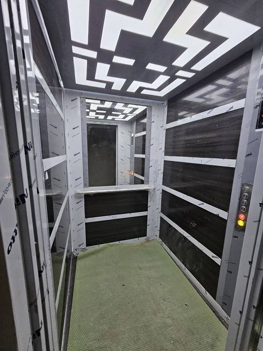 Продам 2-кімнатну квартиру у Новобудові