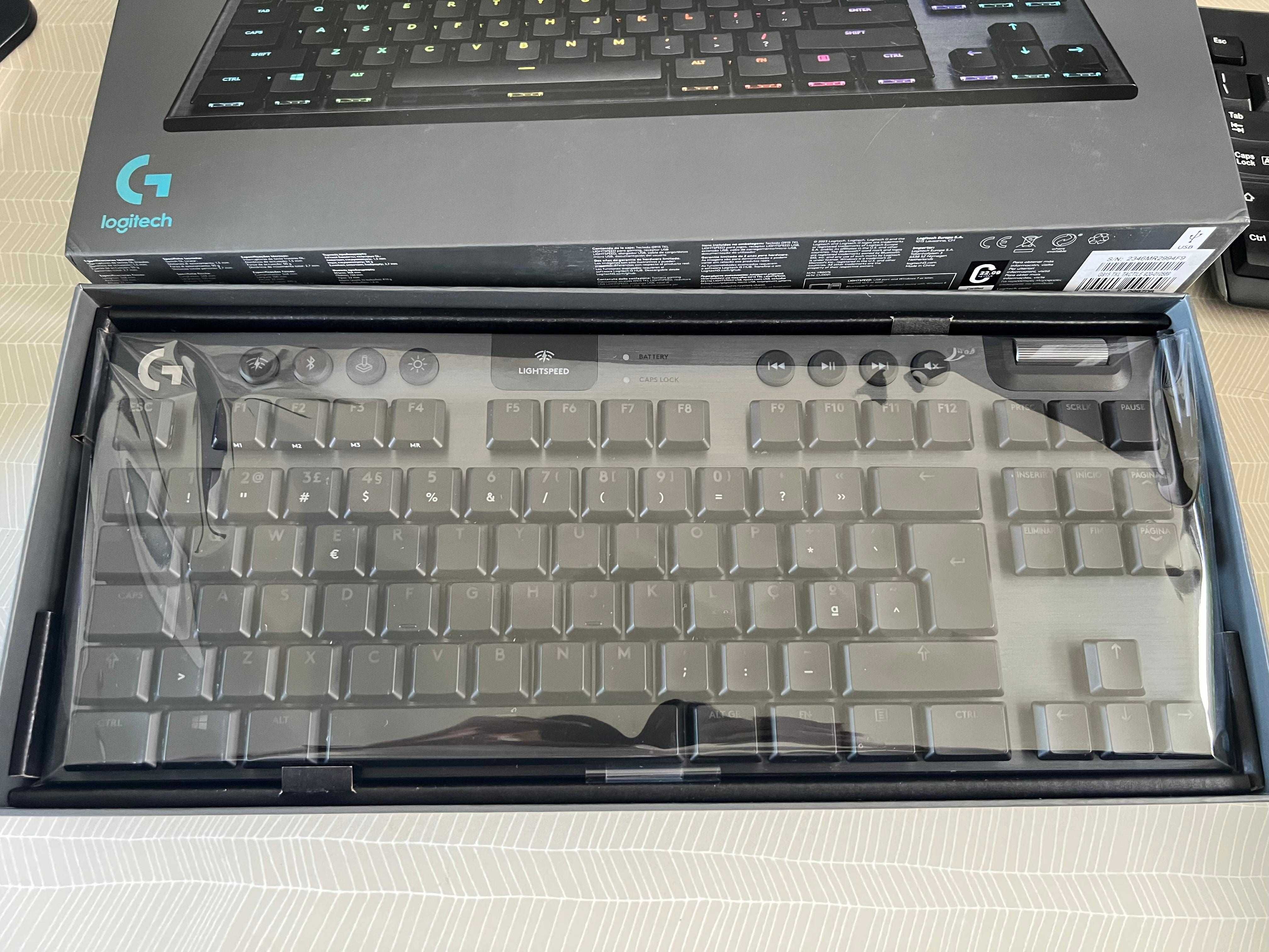 Logitech G915 TKL