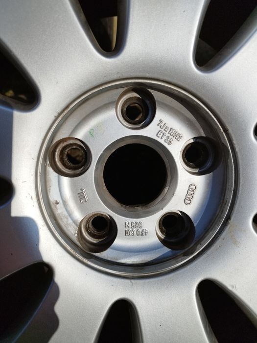 Felgi Aluminiowe AUDI R16 - 5x112 - 57.1 + opony letnie 215/55