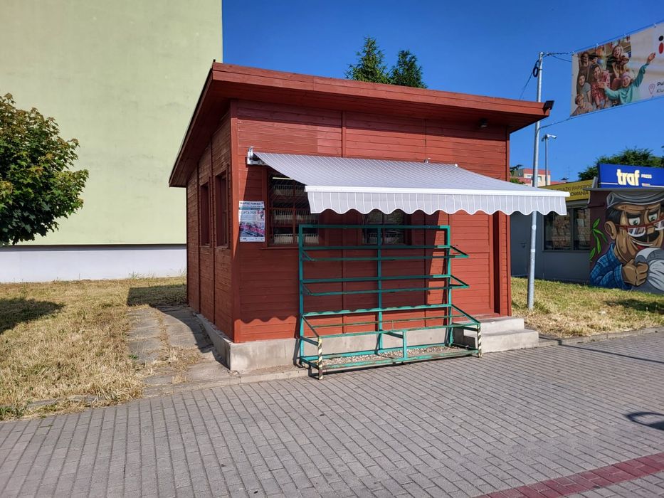Wynajmę lokal handlowy – 16 m² – osiedle, przy deptaku