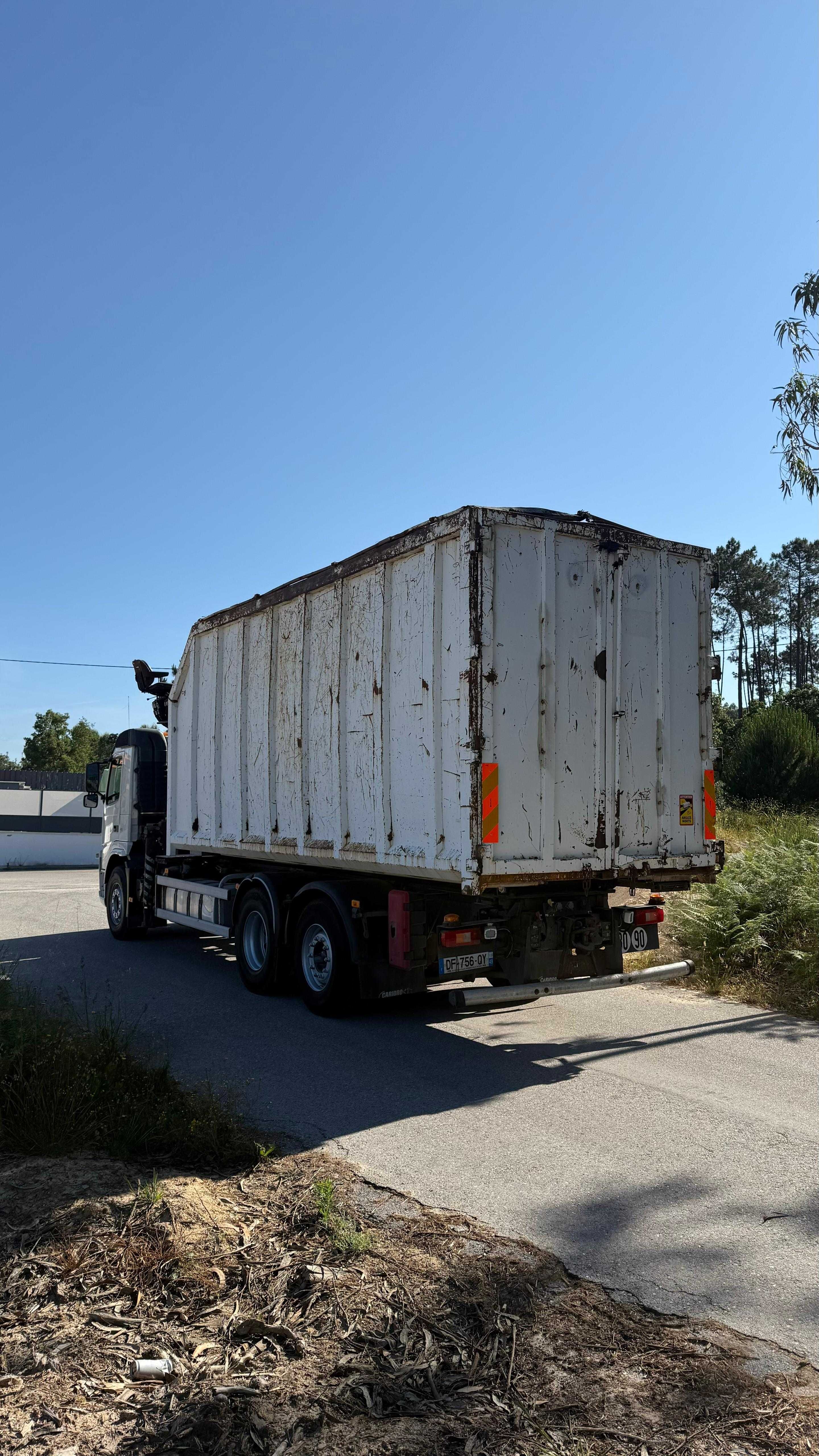 Volvo FM 410 grua sucata