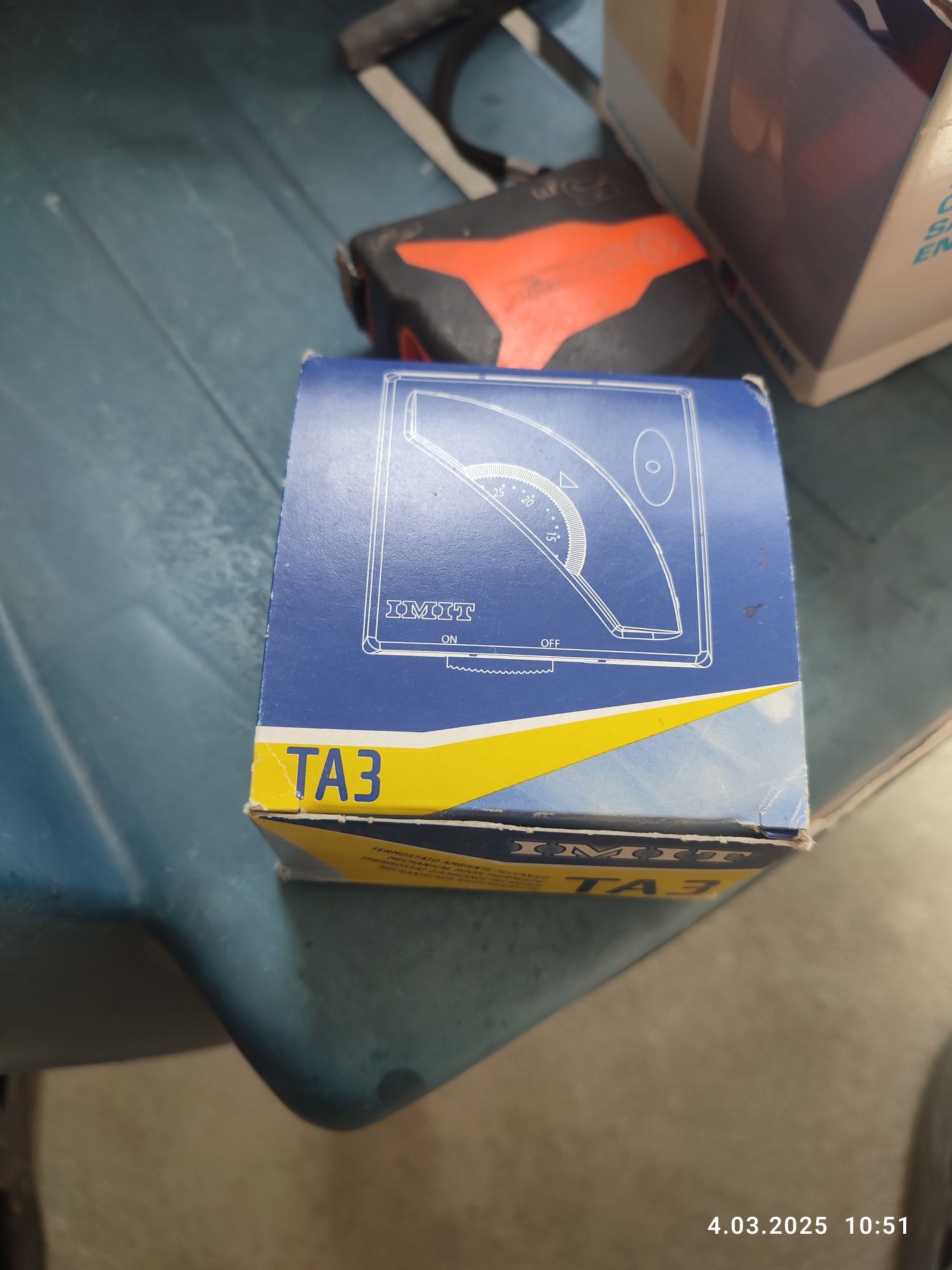 Termostat pokojowy nastawny TA3 imit