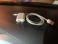 Carregador original  e cabo para iphone