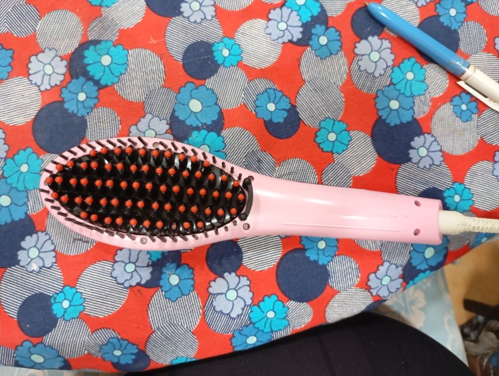 10€ escova alisadoras  FAST HAIR STRAIGHTENER entreg, em Rio Tinto