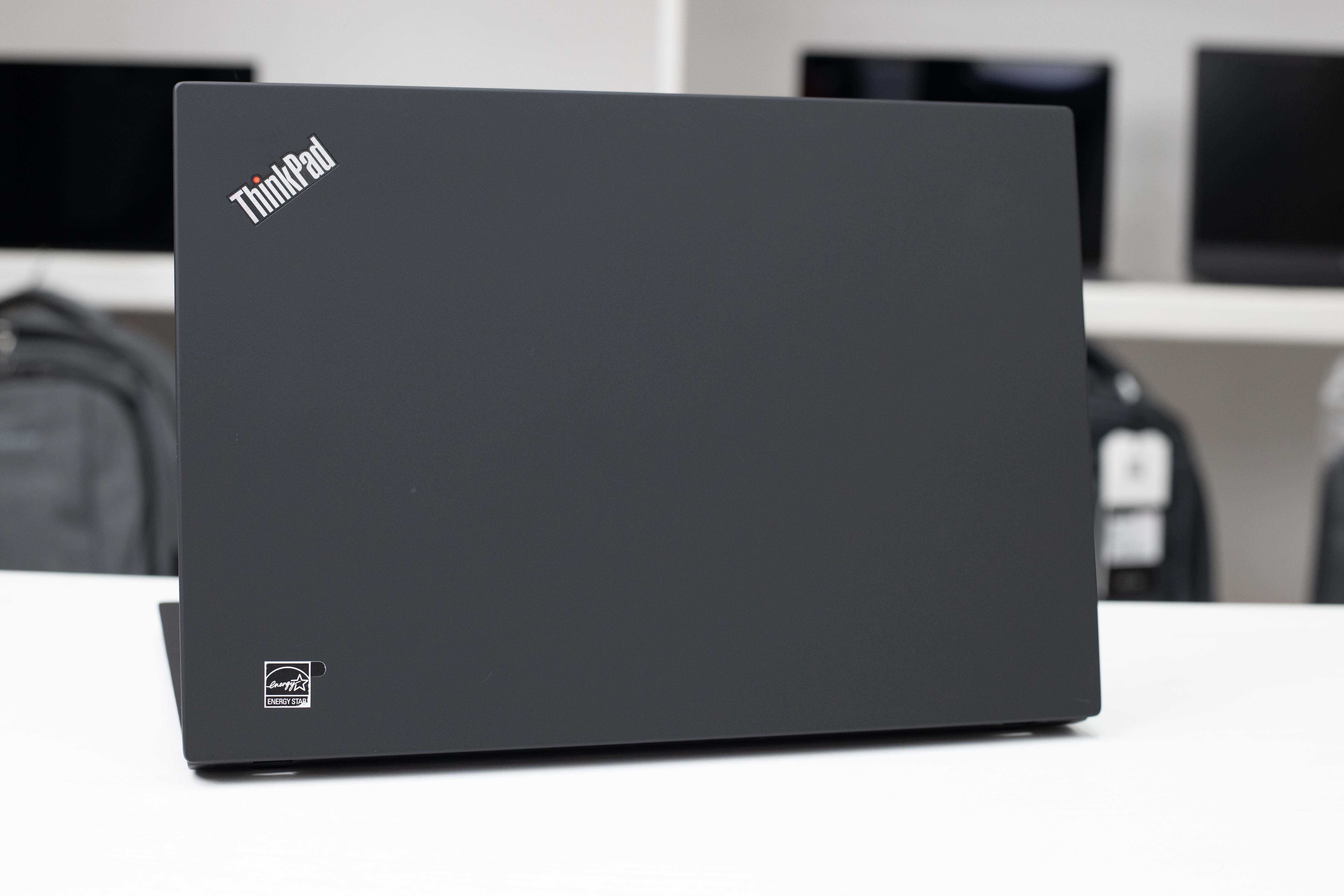 Lenovo ThinkPad P14s Gen 2i i7-1185G7 48RAM 1TbSSD T500 IPS TOUCH 14”