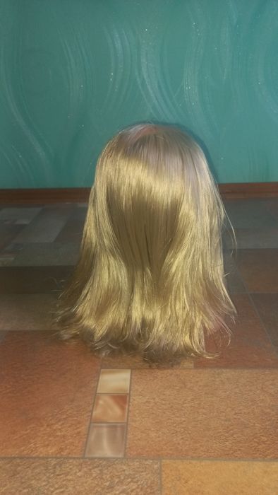 Продаю голову-манекен з волоссям