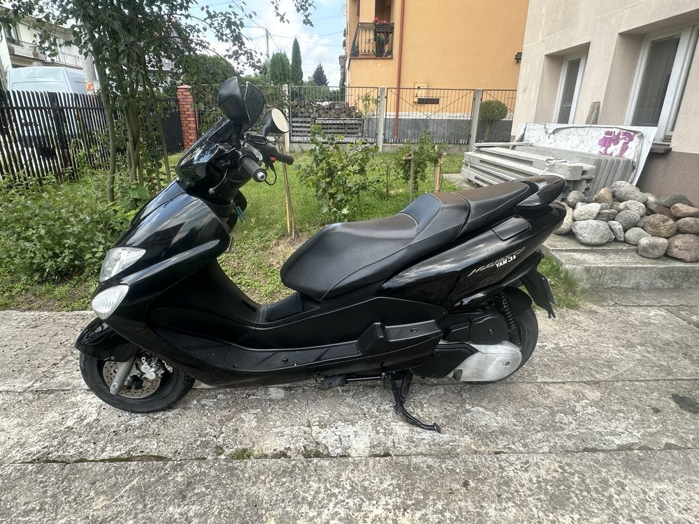 Yamaha majesty 125