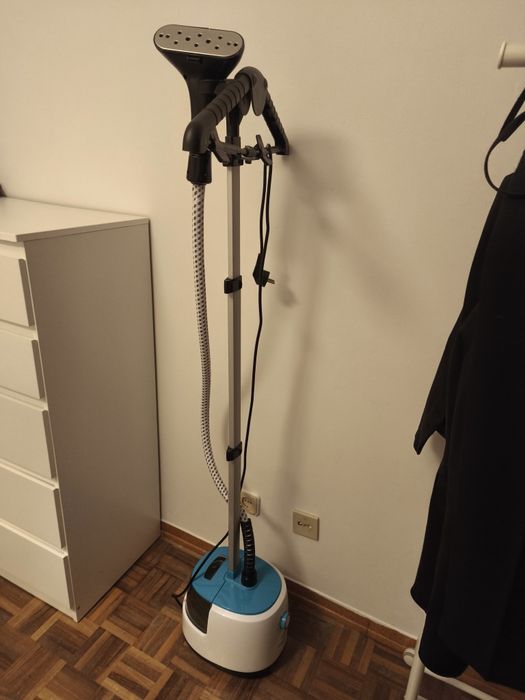 Ferro de engomar a vapor