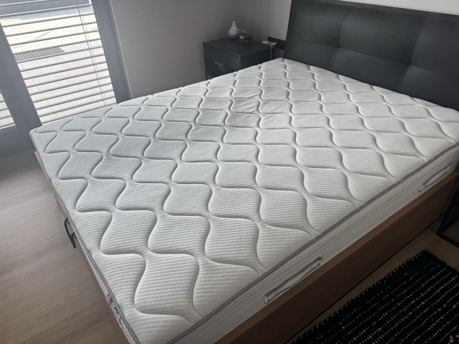 Materac 160/200 średniotwardy z Pan Materac