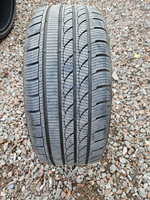 tracmax ice plus s210 235/35/19