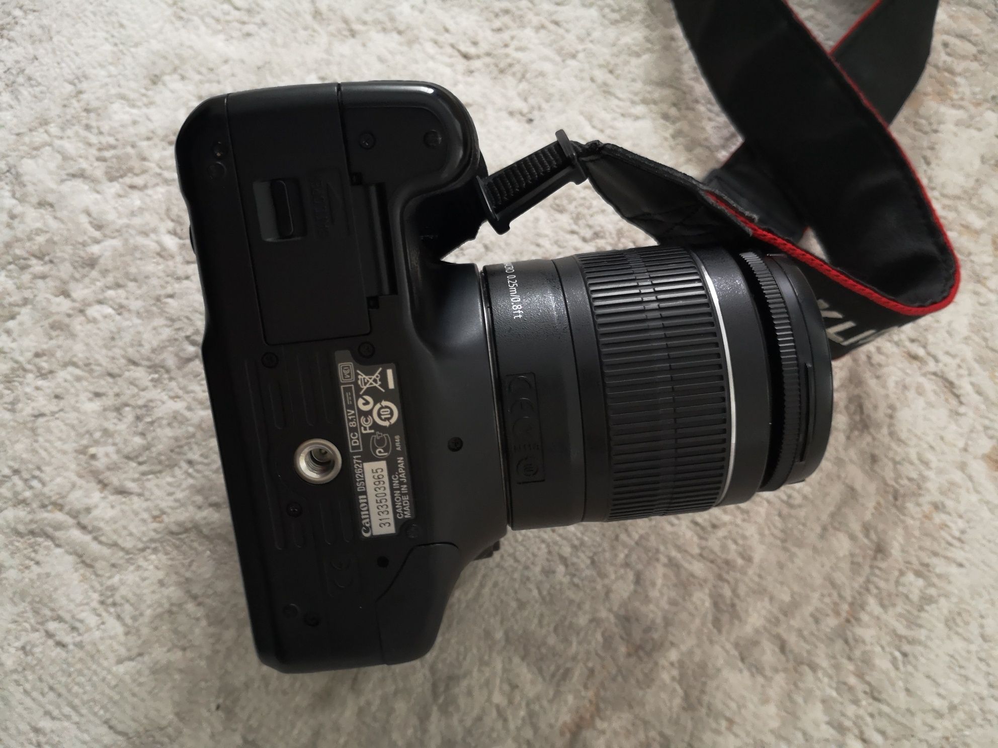 Canon 550d + kit 18-55mm Ідеал