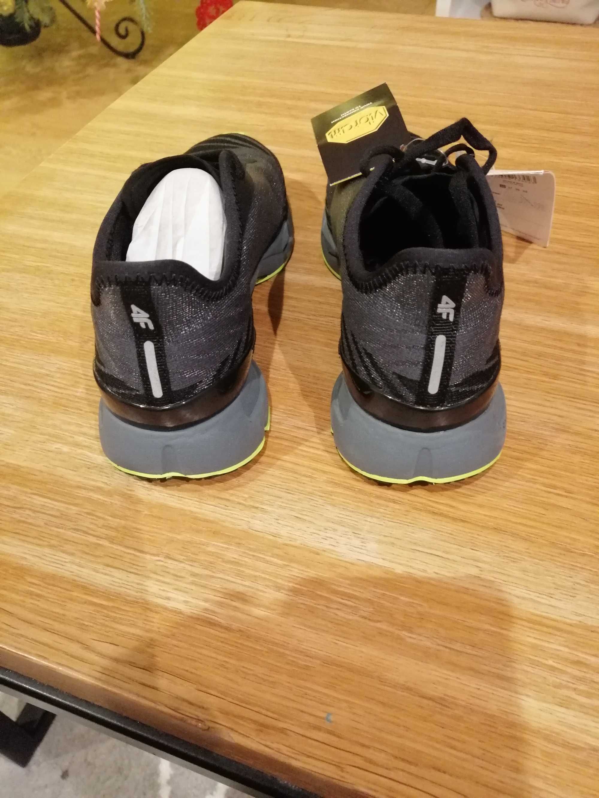 Buty do biegania sportowe SIGNUM 4F damskie z podeszwą VIBRAM rozm. 36