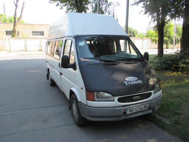 Продам Микроавтобус пассажир 16мест Форд Транзит HI CUBE 1999г.