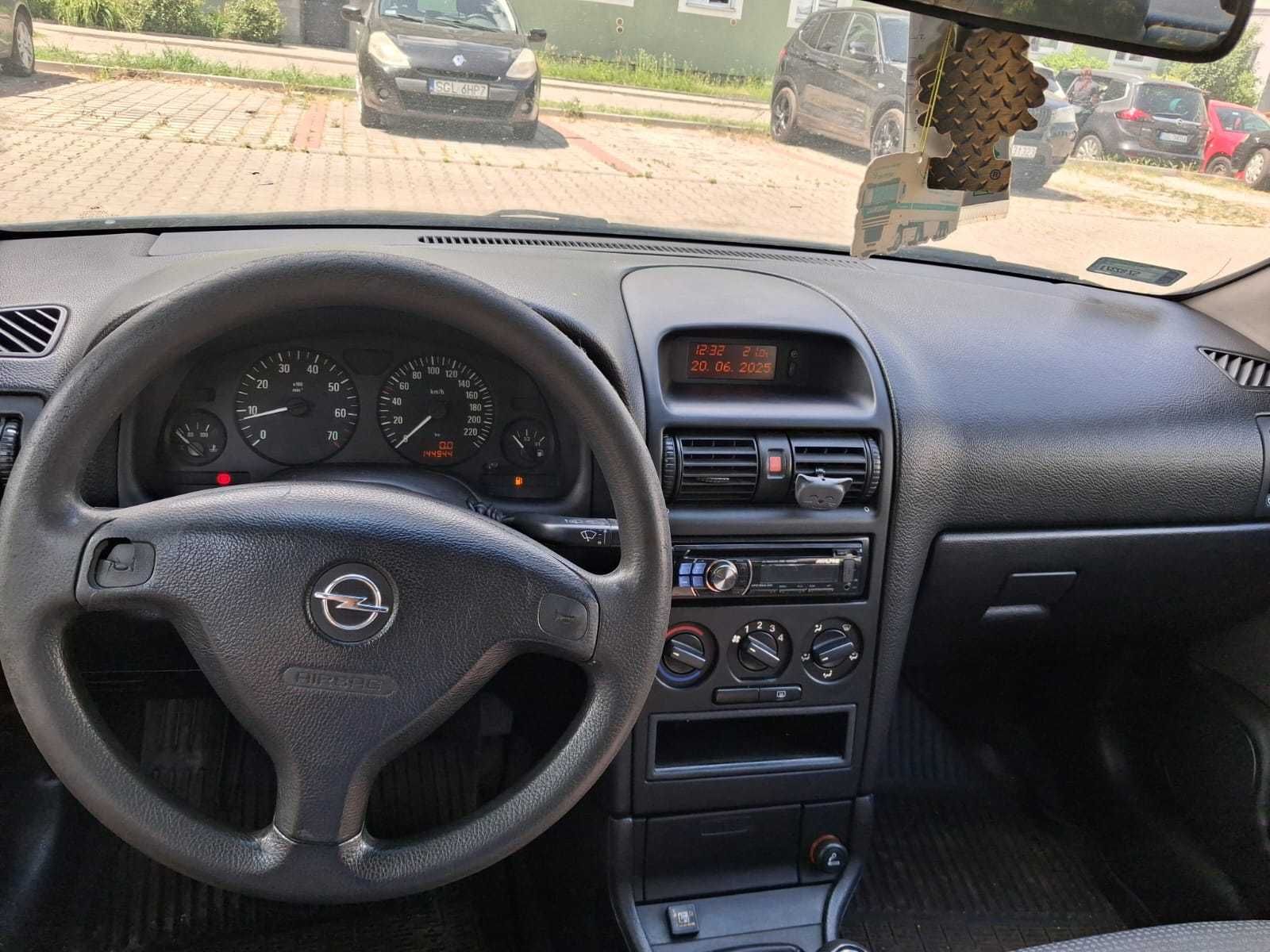 Opel Astra G, Krajowy
