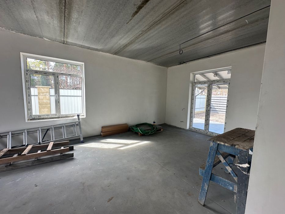 Продам Будинок з Наповненням по вул. Михайловського в Лісовій Бучі.