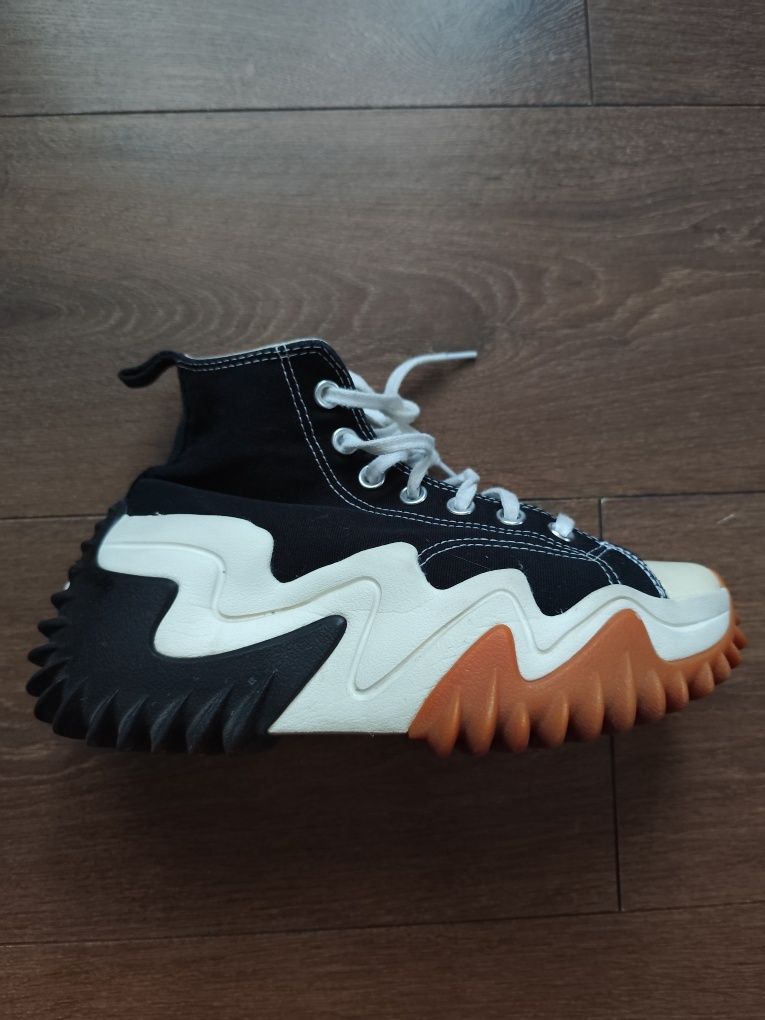 Trampki Converse model Run Star Motion