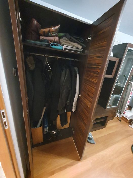 Meble do salonu/ sypialni ciemne zadbane