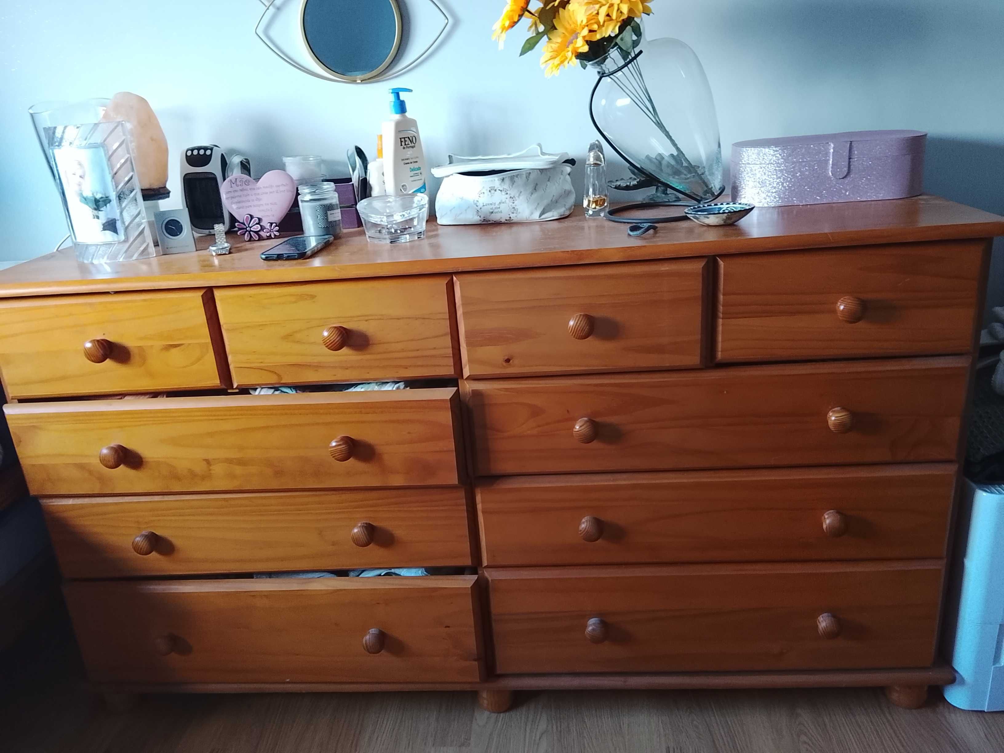 Vendo conjunto de móvel quarto