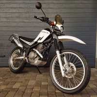 Yamaha Serrow 250