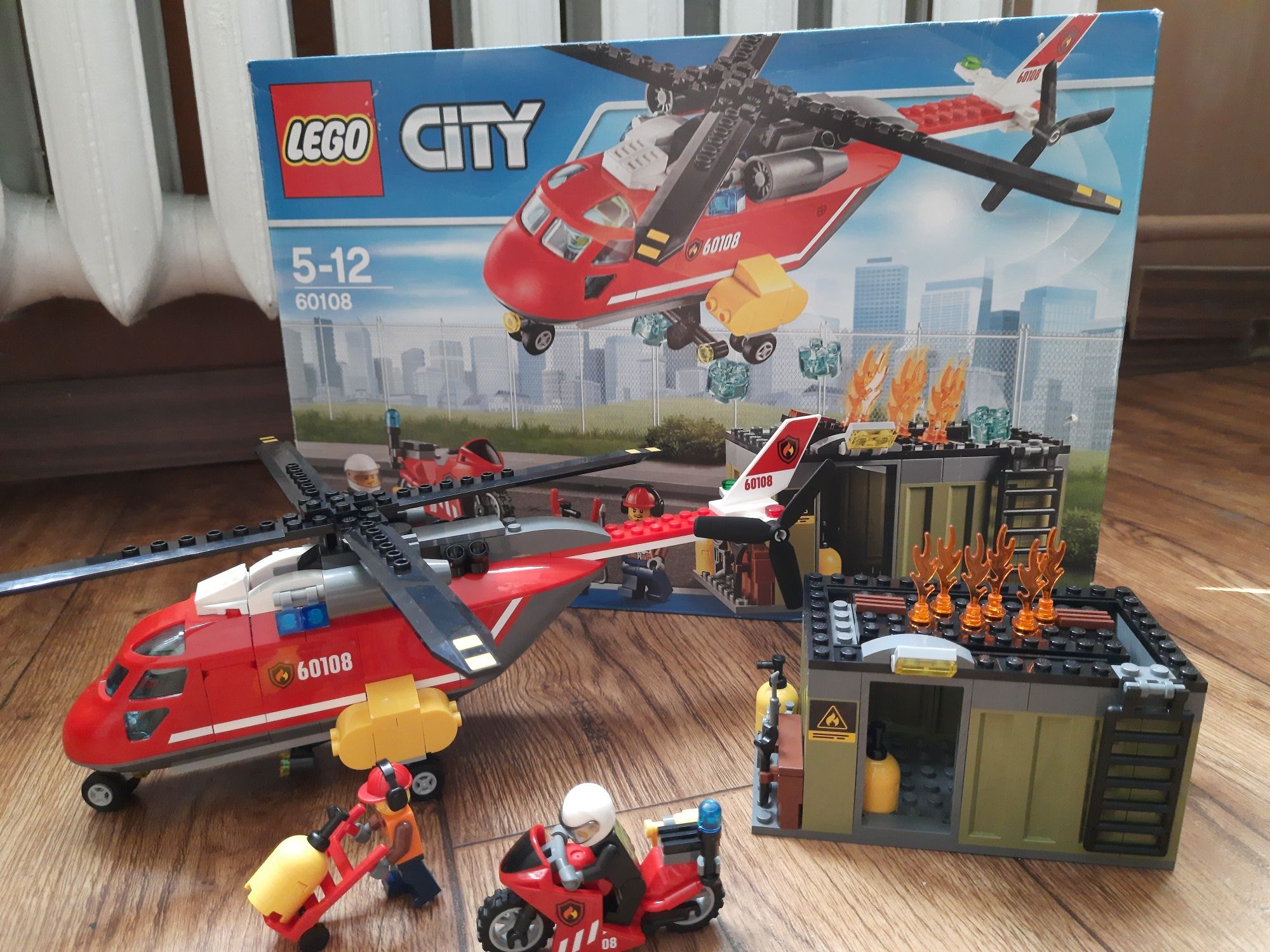 Lego city 60108 Helikopter strażacki