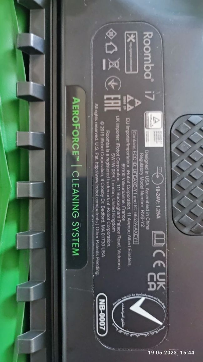 IRobot Roomba7 ze stacją i kostką