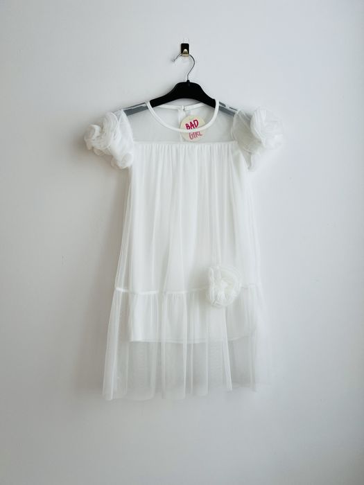 Sukienka dziewczęca tiulowa biała komunia r.134/140