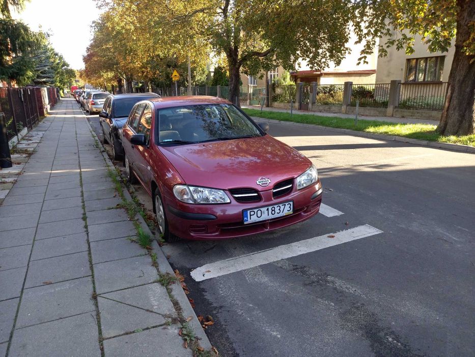 Nissan Almera z polskiego salonu