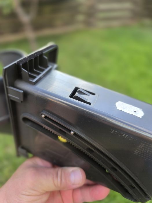 Uchwyt na kubek puszkę Volvo V70 XC70 S60 2000 - 04 PRZED LIFT